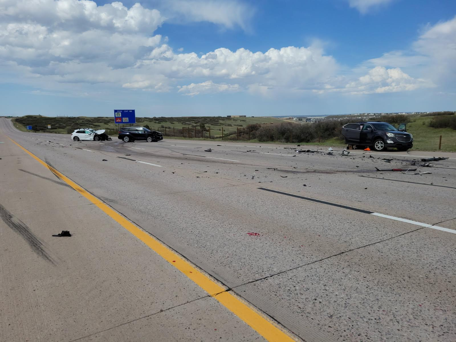 Aurora man killed, driver injured in multi-vehicle crash on I-25 in Douglas County.png