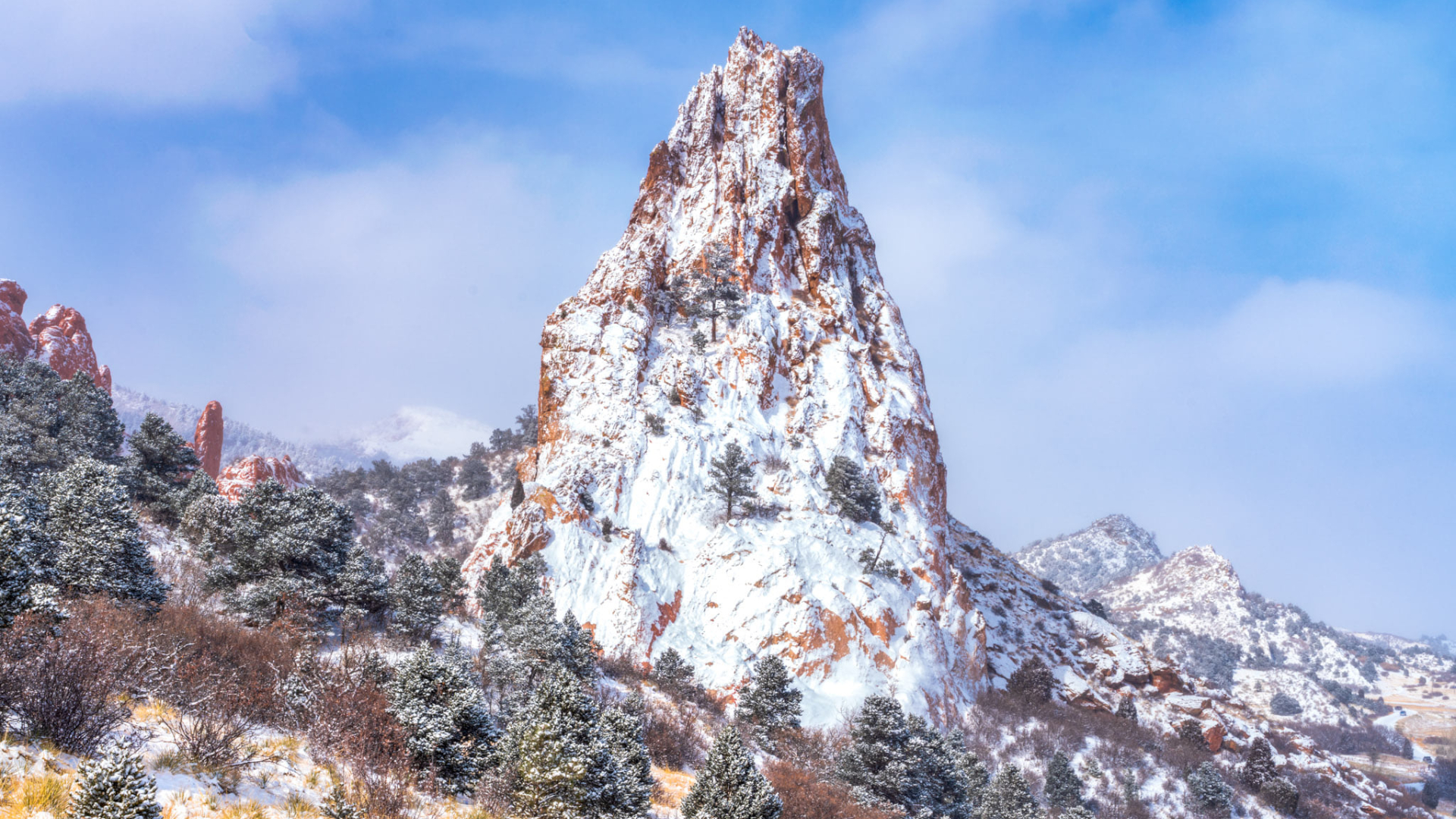 Garden of the Gods Snow Daniel Forster.jpg