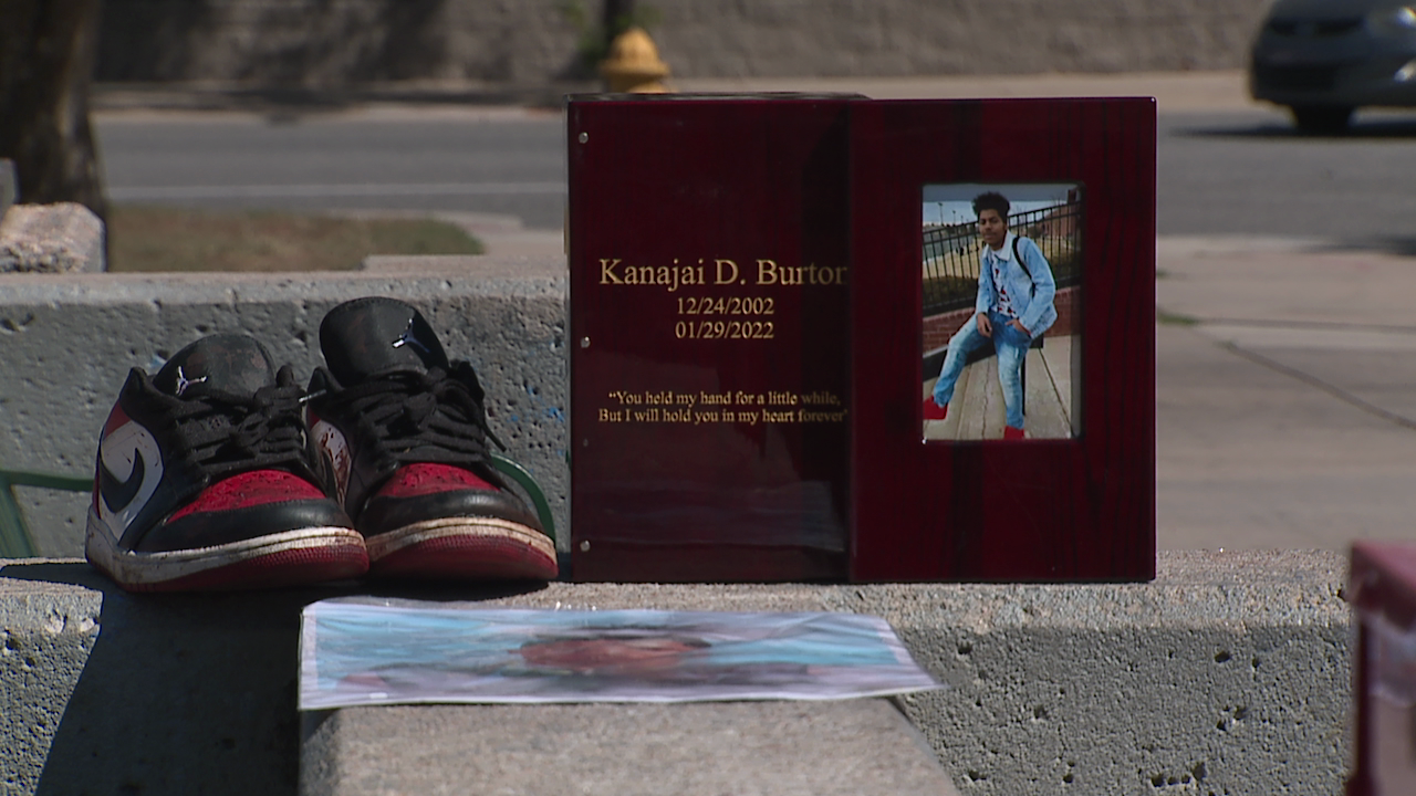 kanajai burton memorial.png