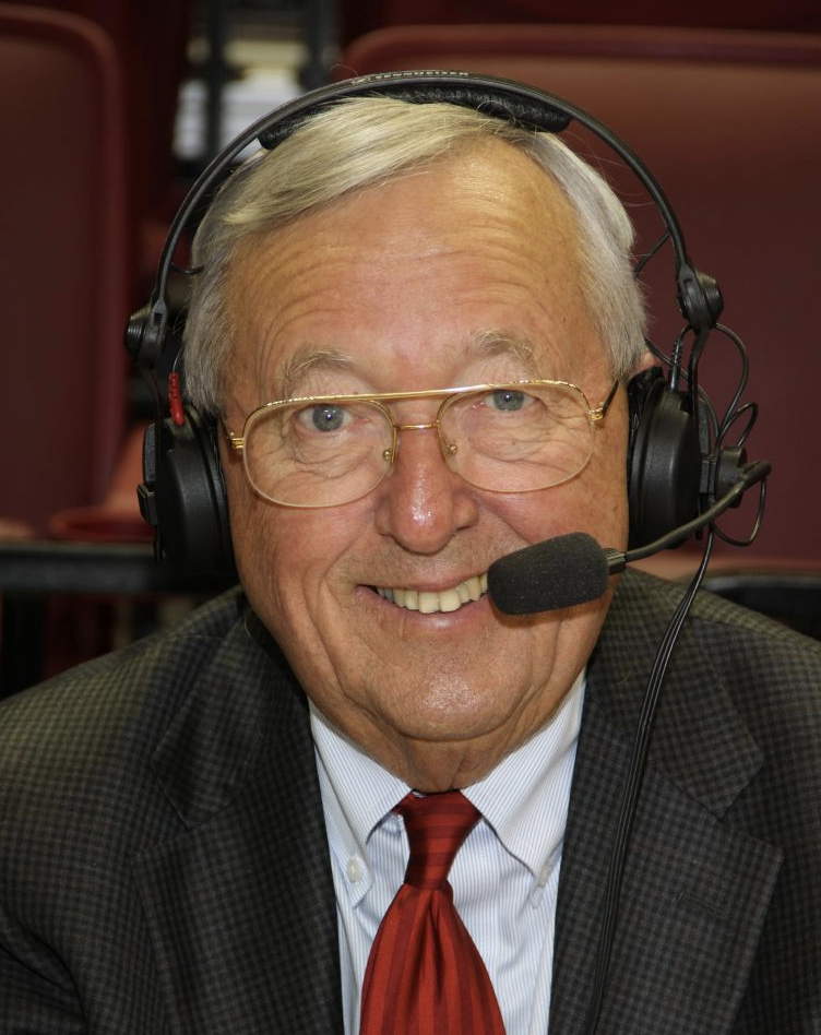  The 'Voice of the Seminoles' Gene Deckerhoff wins Voice of College Sports Award
