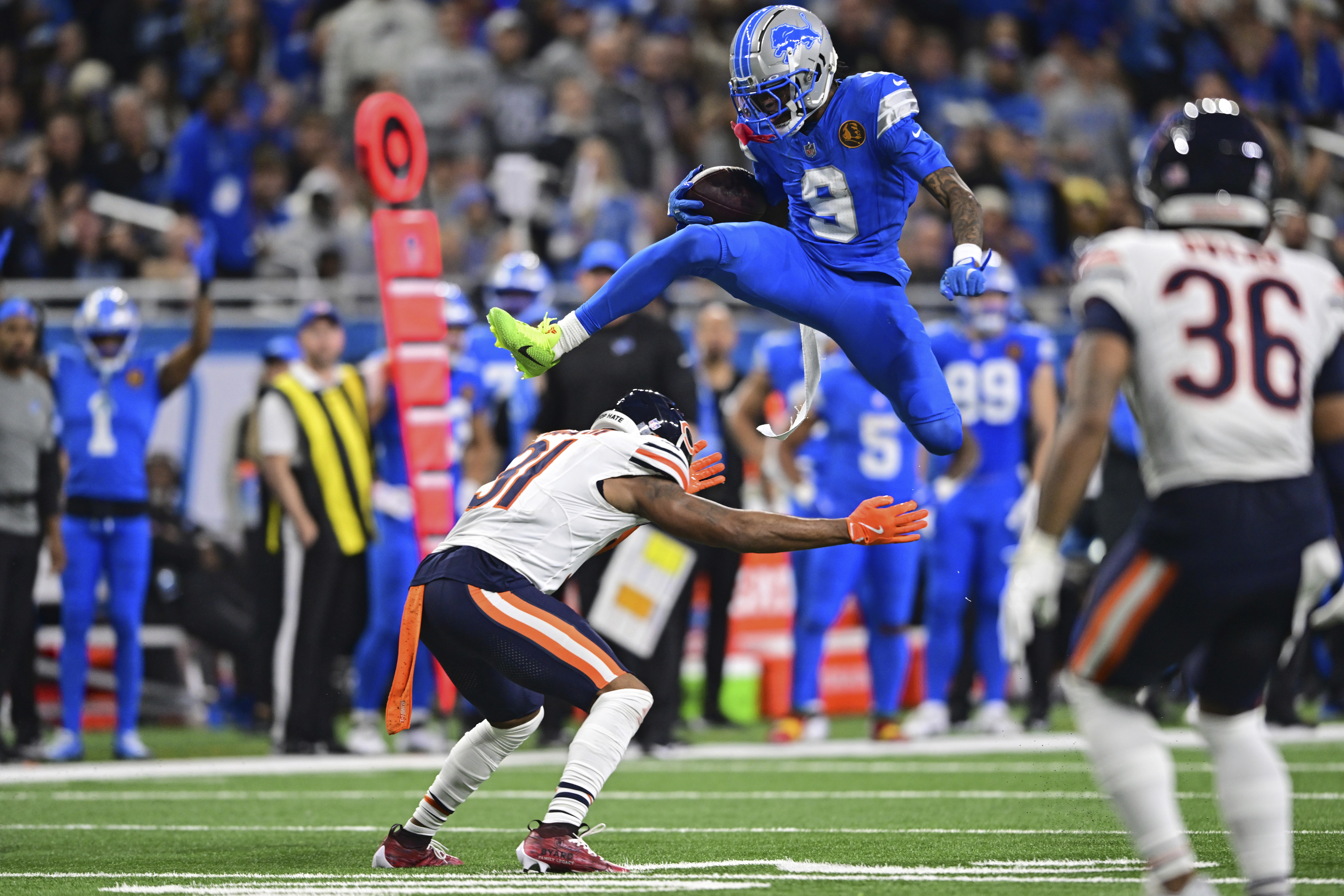 Bears Lions Football