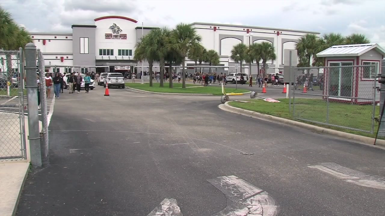 south fort myers high school campus