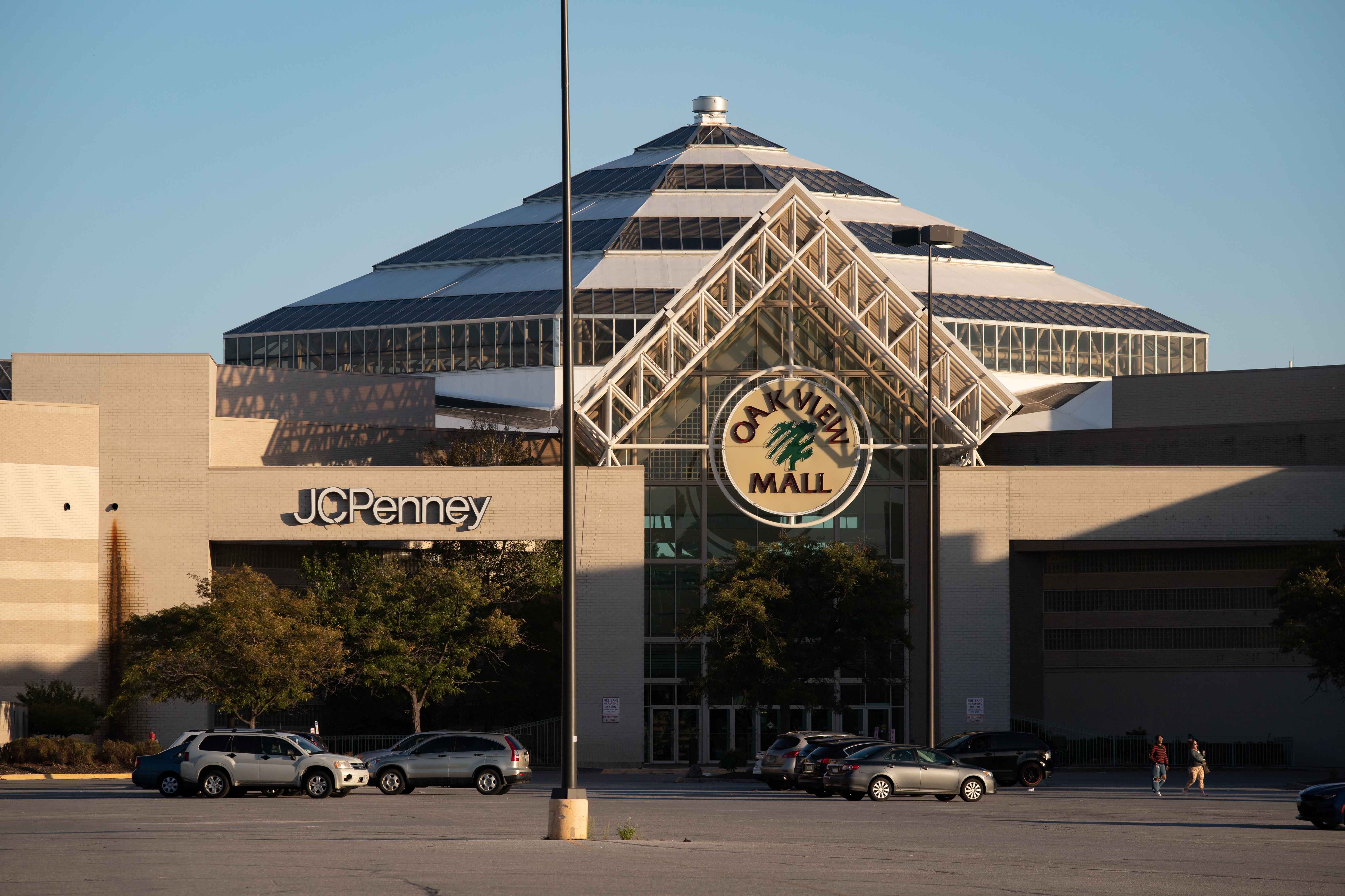 Oakview Mall