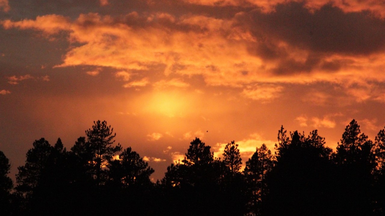 Divide sunset