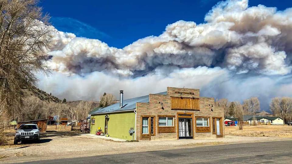 More closures put in place as East Troublesome Fire grows rapidly amid red flag conditions