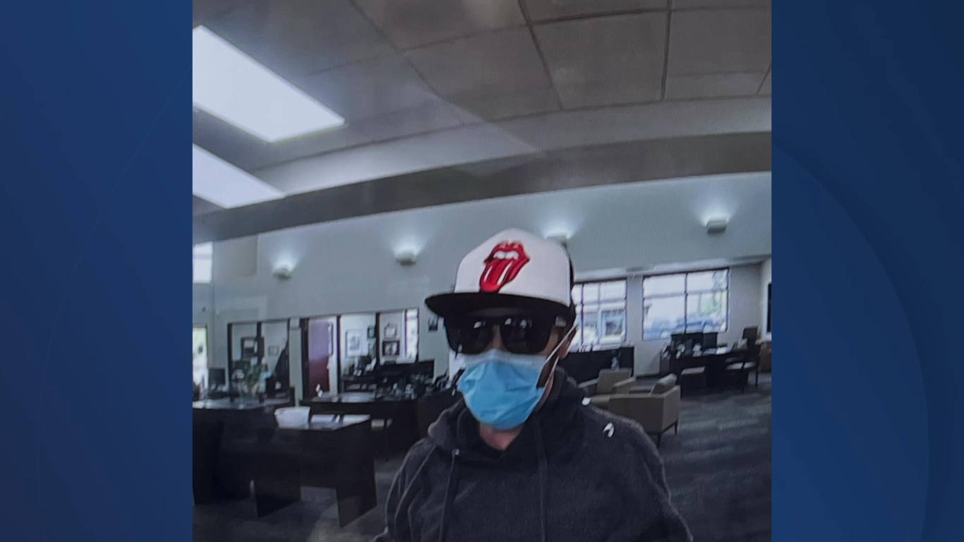 Bank robbery suspect.png