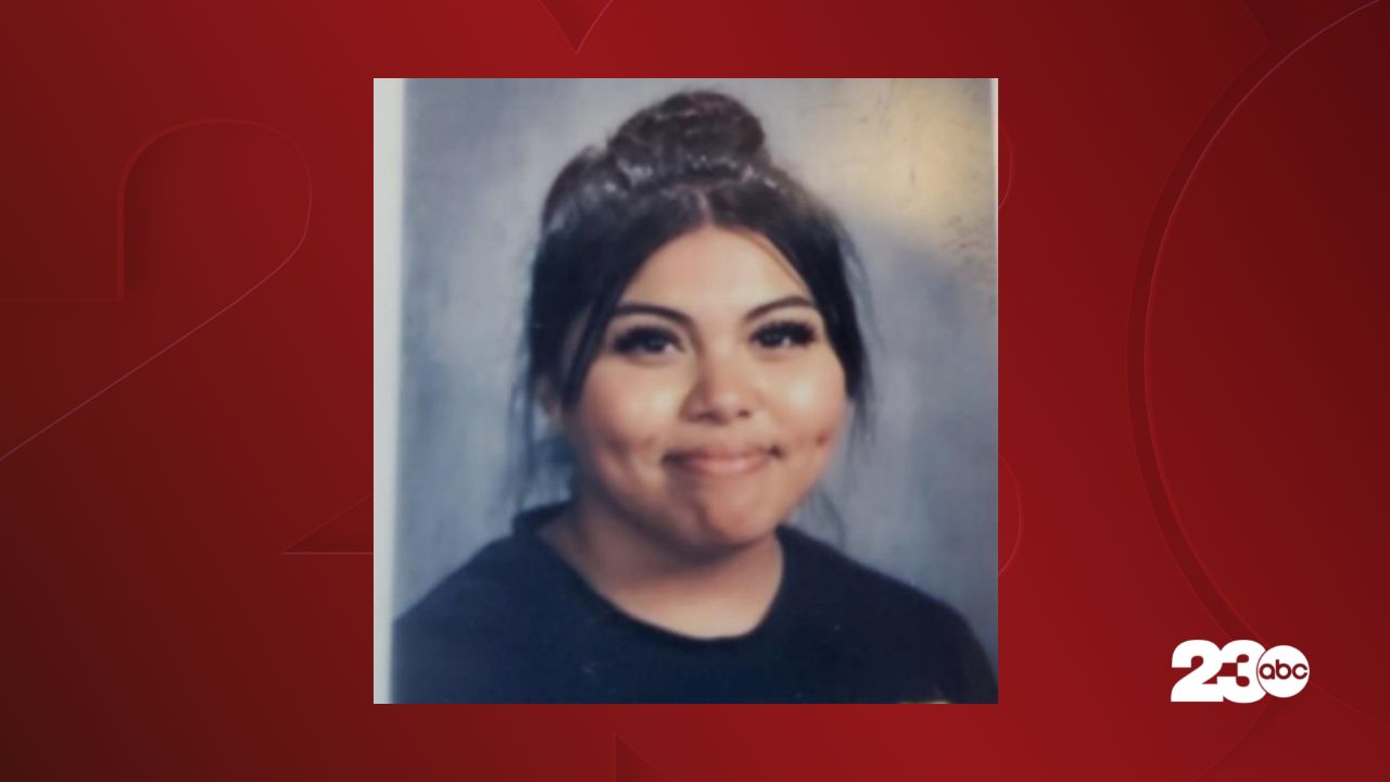 Emilee Escalante, 16