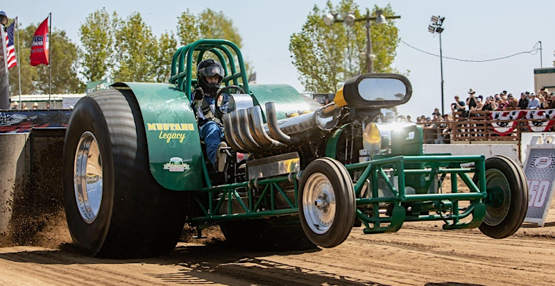 Cal Poly tractor pull