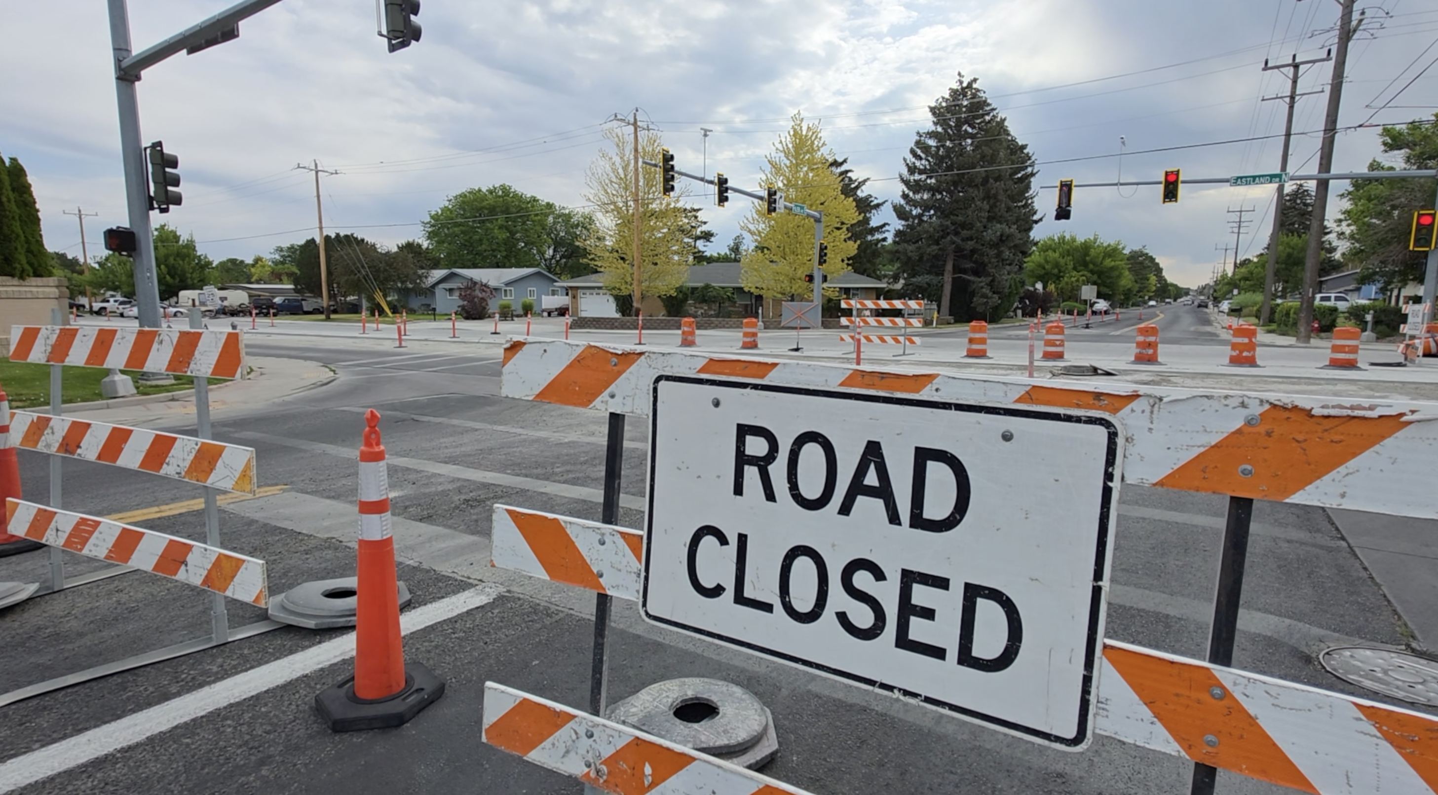 Crews continue work to address bottleneck traffic on Eastland Drive in Twin Falls