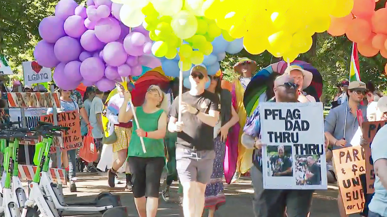 prideparade.png