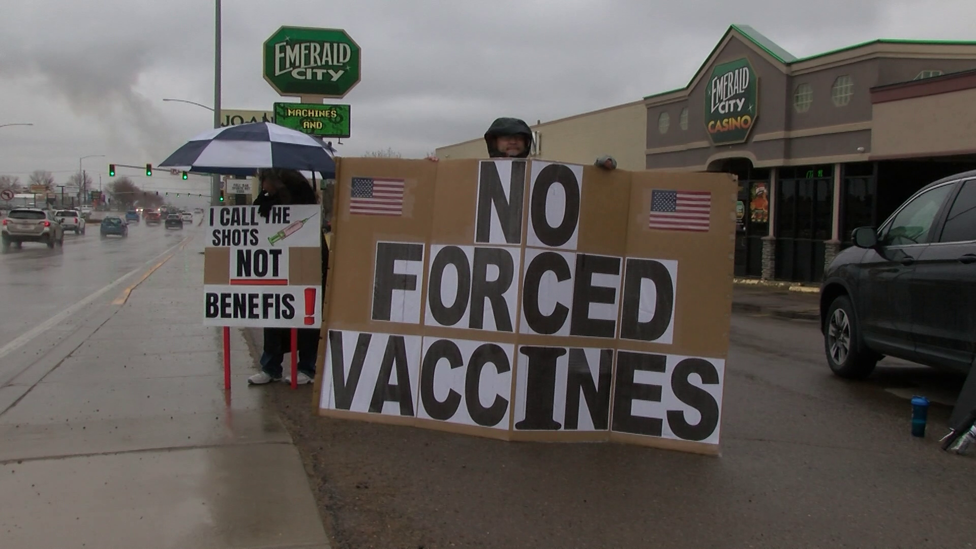 Several protesters rally against Benefis COVID vaccination policy