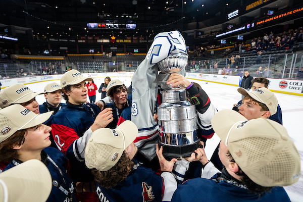 Pinnacle Peak HS Hockey Team 