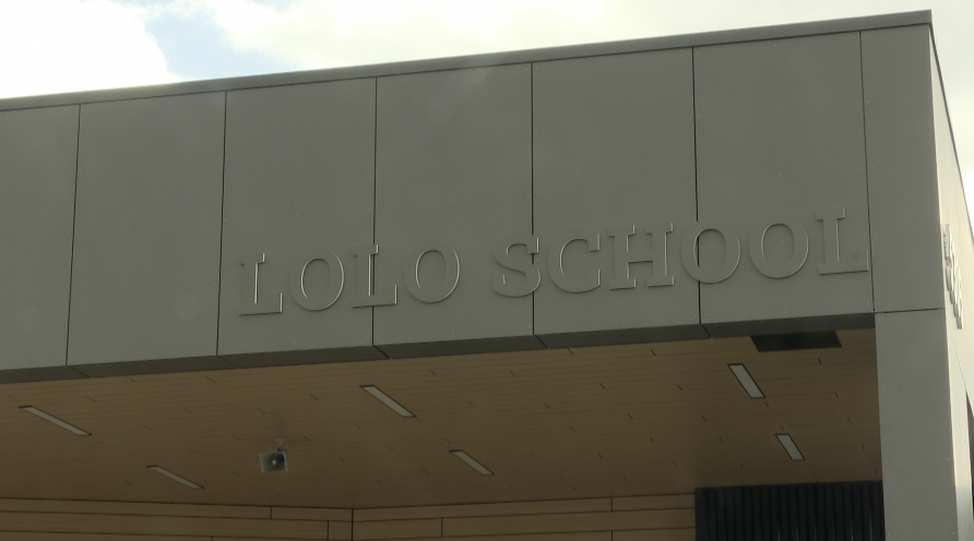Lolo School sign, Lolo