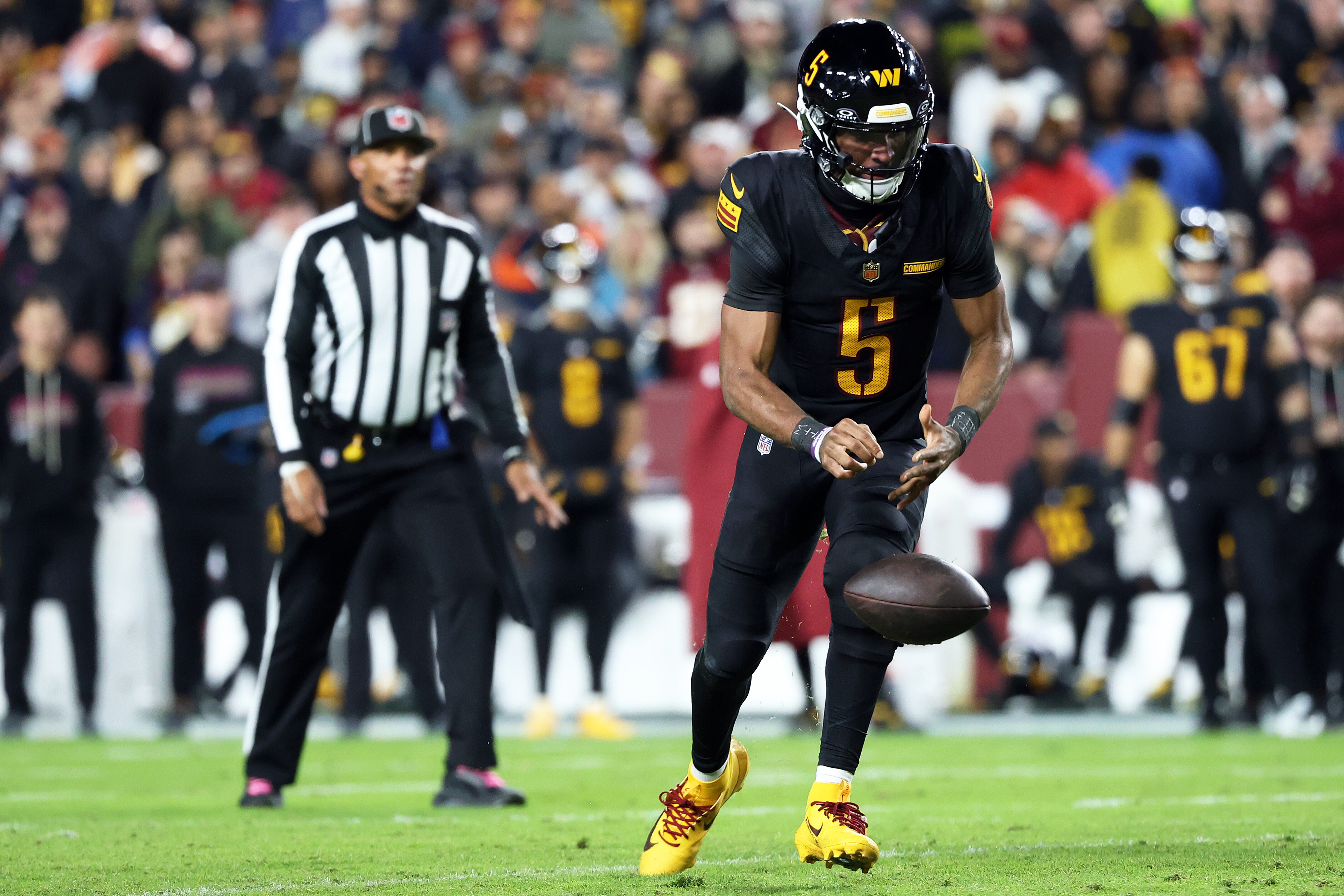 Bears Commanders Football