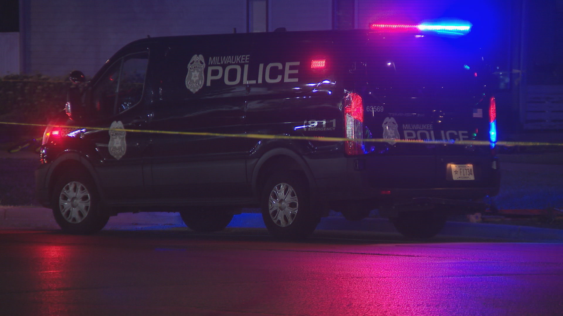 MPD officers shoot suspect while responding to active shooter call