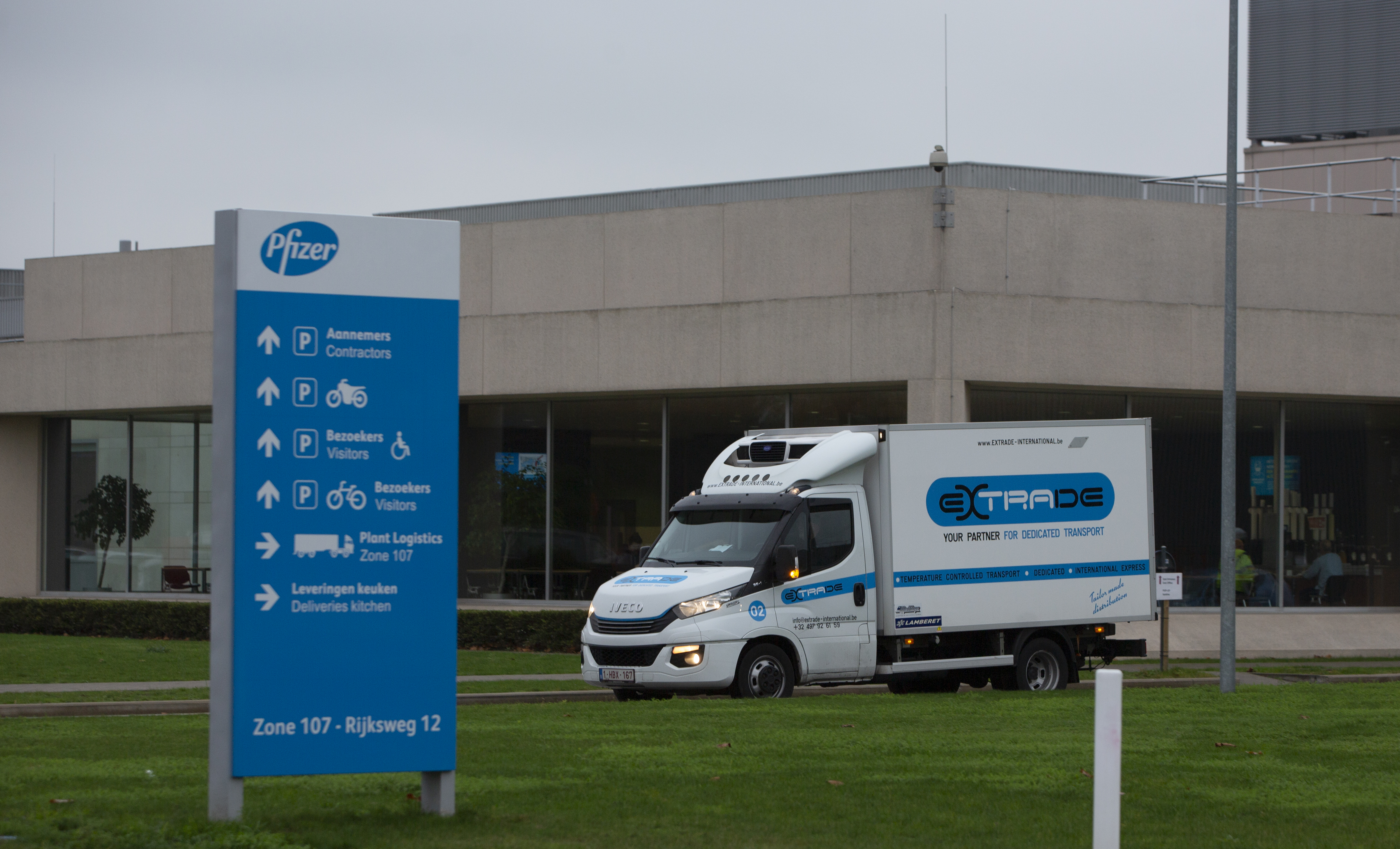 Pfizer cites supply chain obstacles, lowers estimates for COVID-19 vaccine in 2020, says reports
