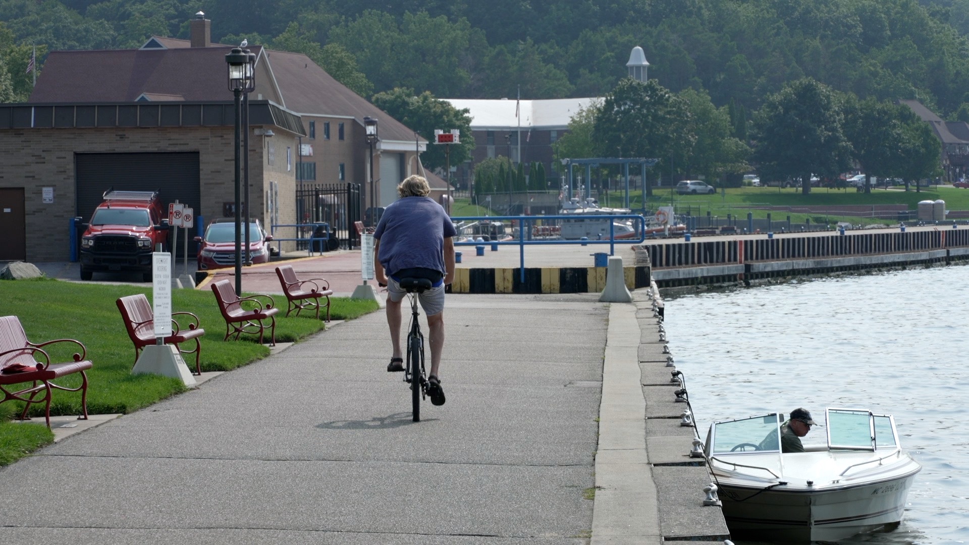 BIKES ON BOARDWALK.jpg