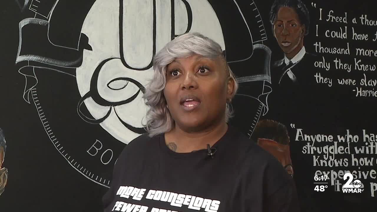 Tia Hamilton.jpg