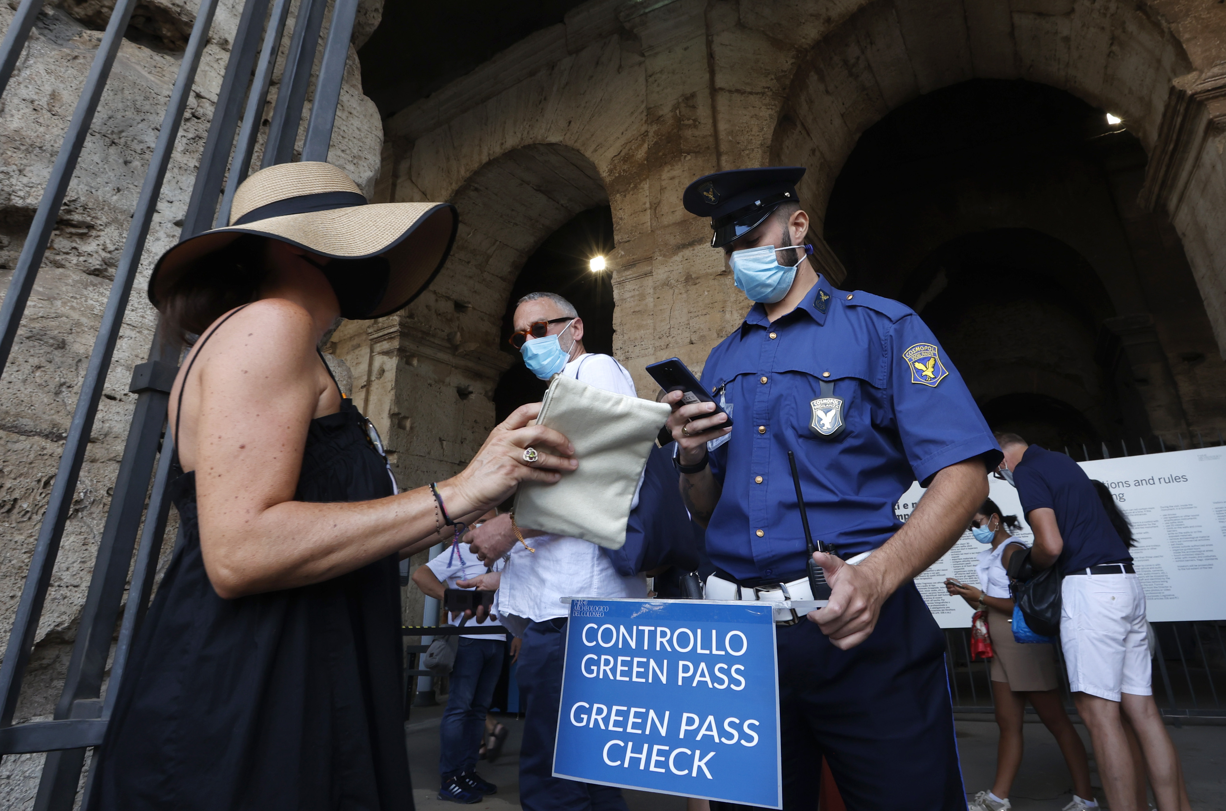 APTOPIX Virus Outbreak Italy Green Pass