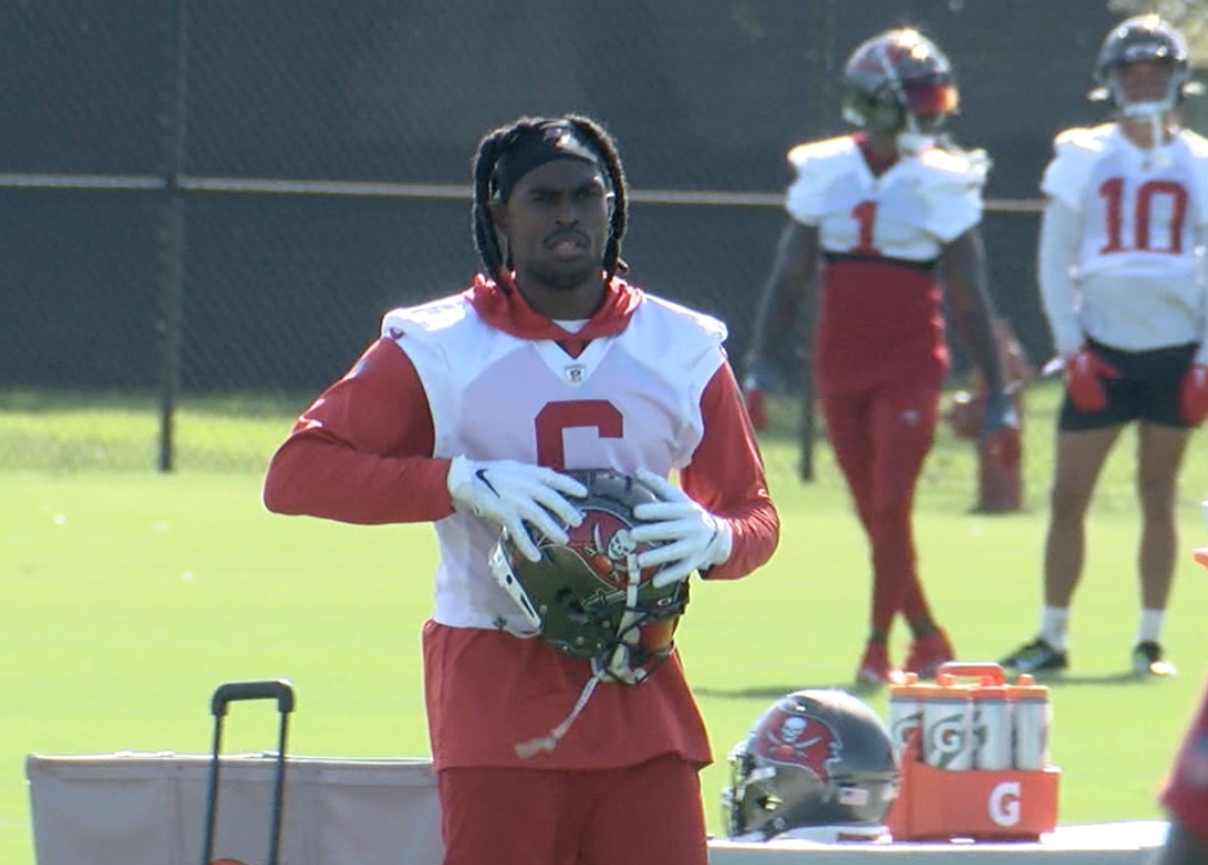 Bucs Practice 2 11-21-22.png