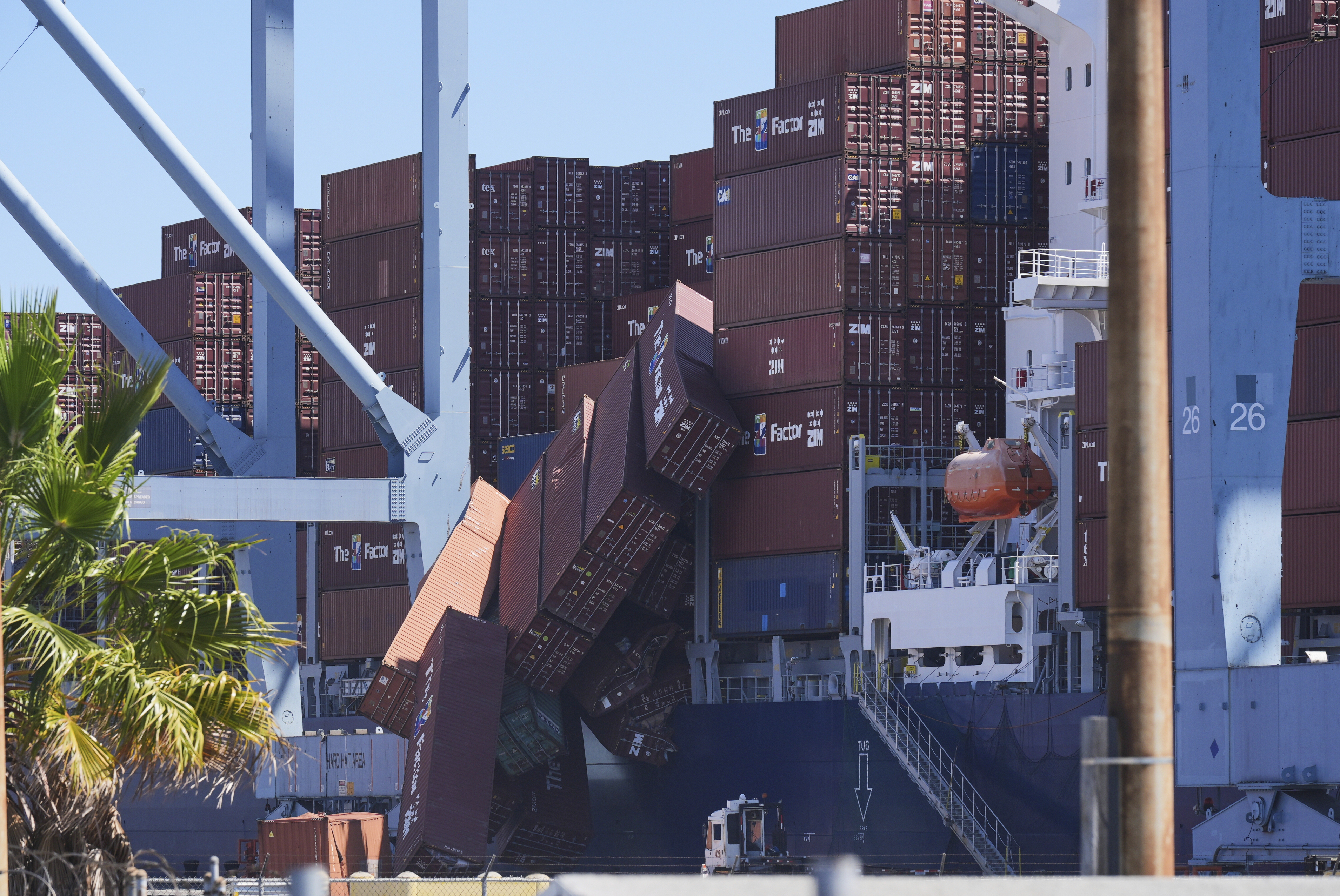 California Port Containers