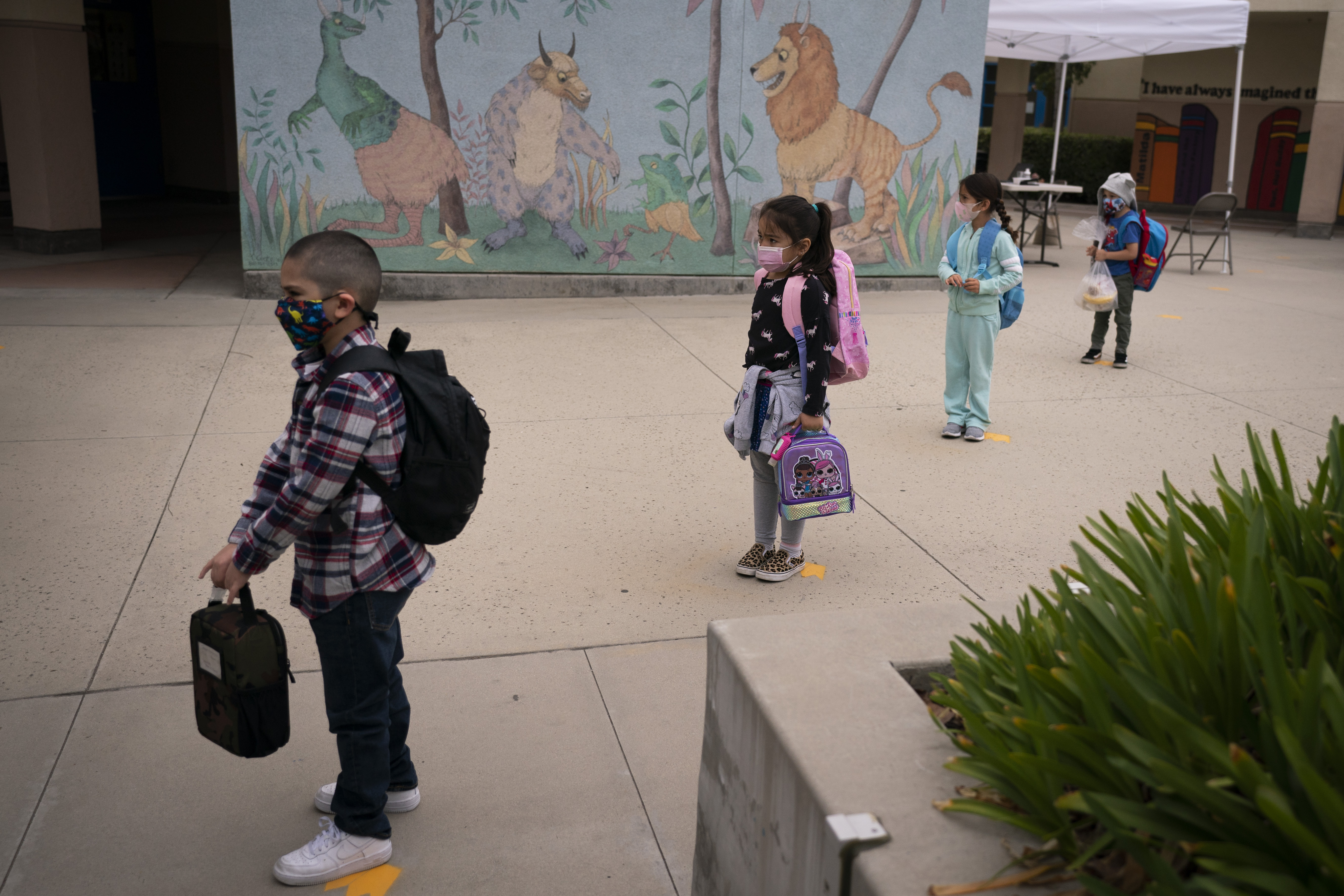 Virus Outbreak-California Schools