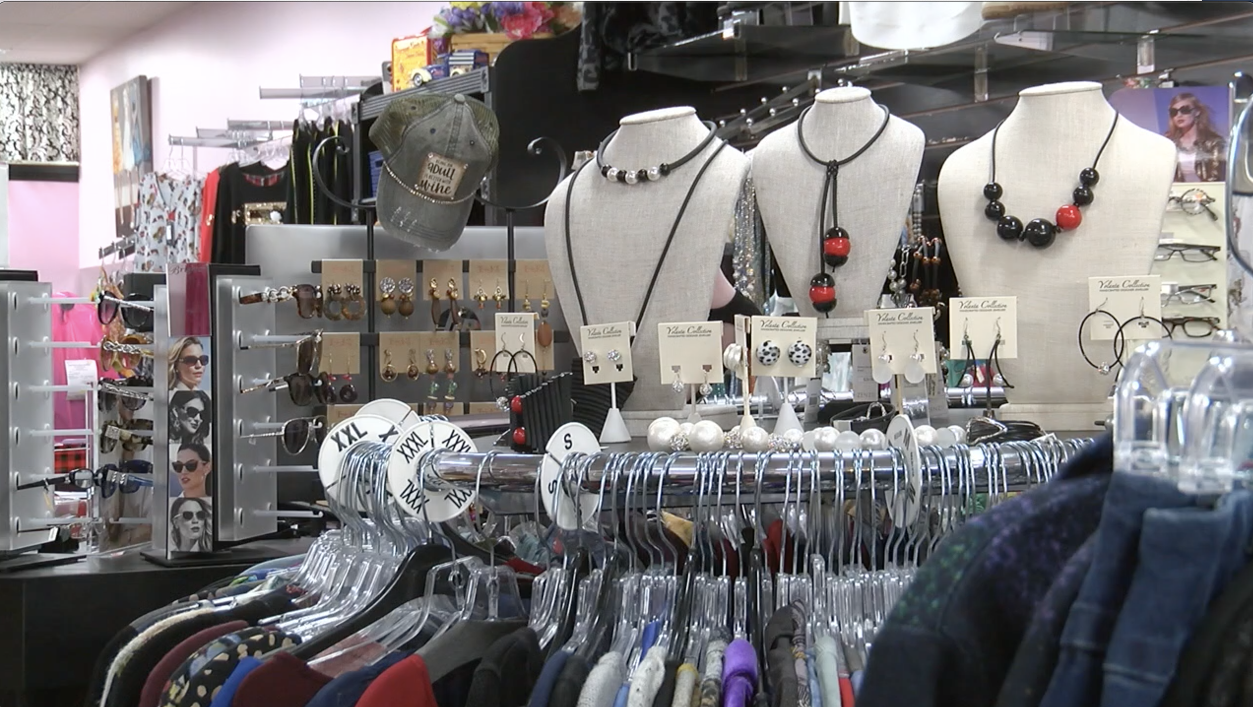 Sugardaddy's Women's Boutique in Bakersfield