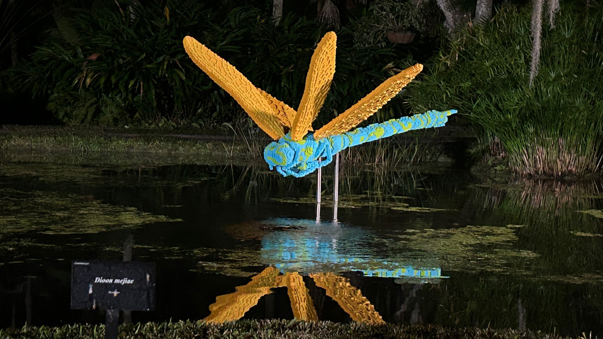 Snap into adventure: Large animal LEGO sculptures now featured in Vero Beach