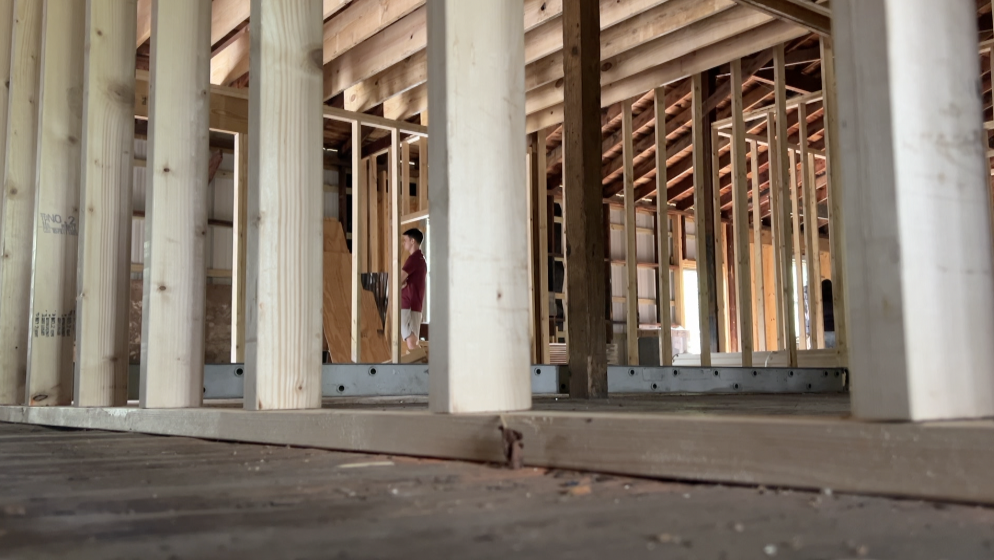 A LOOK INSIDE: New drop-in center helping shelterless neighbors 