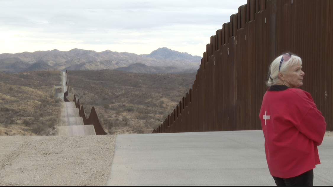Green Valley Samaritans drop in border crossings