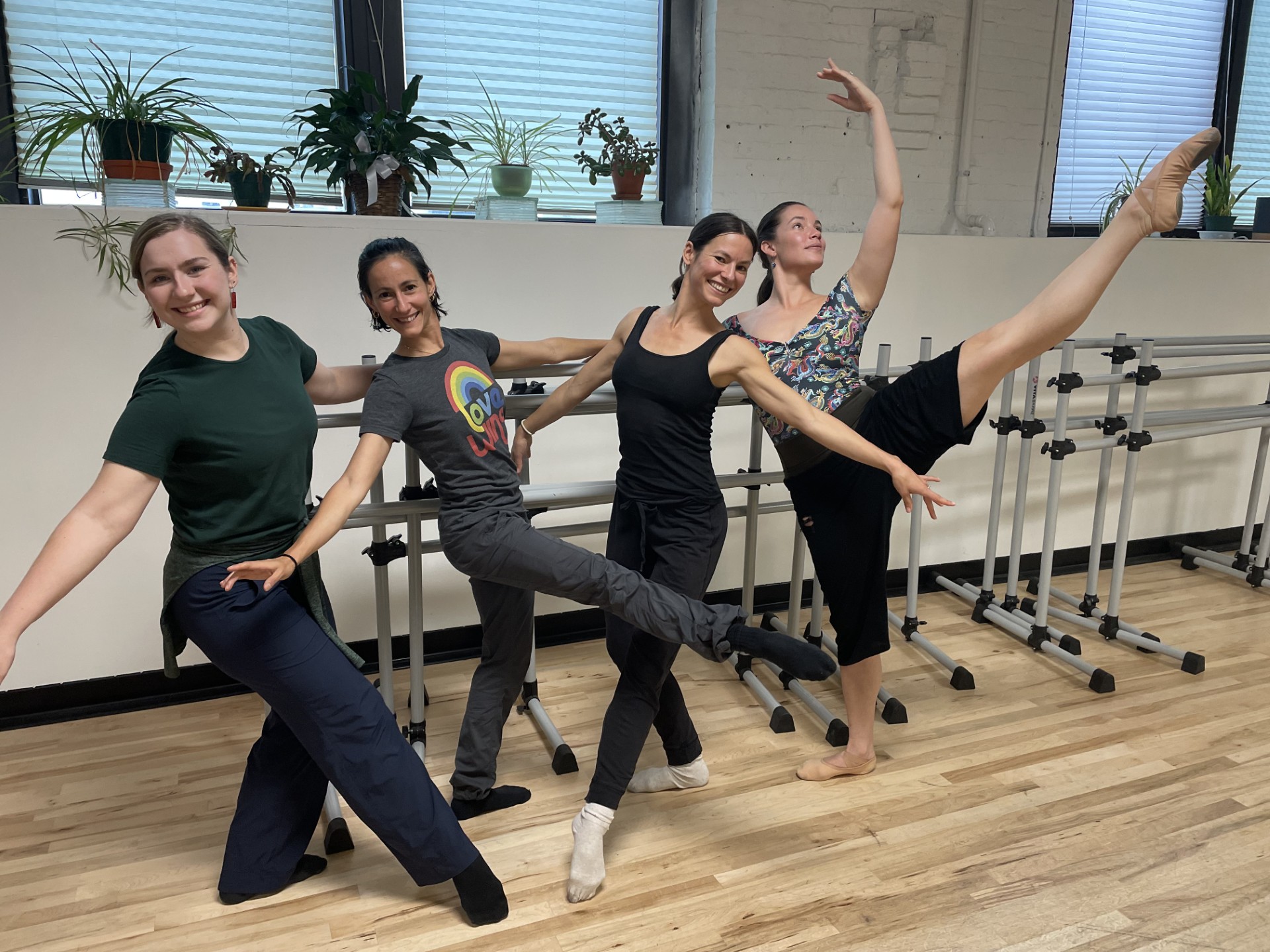 ballet dancers group pose.jpg