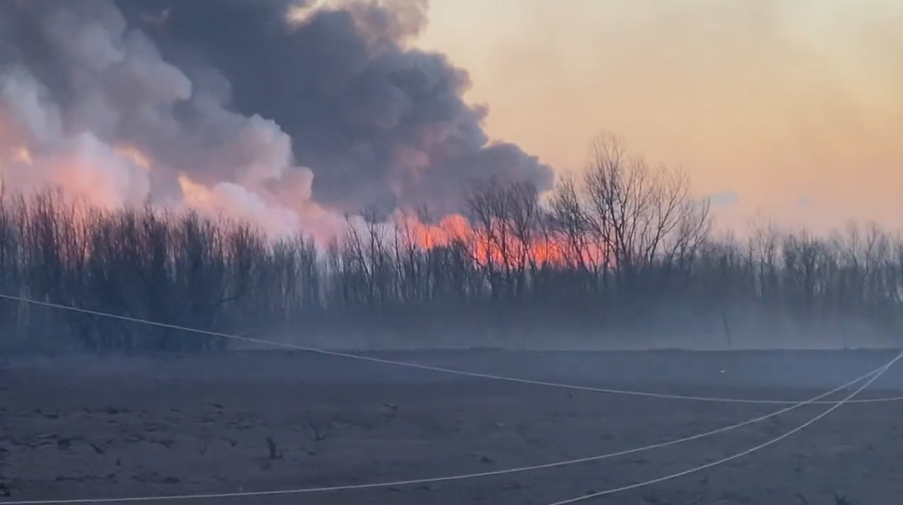 Multiple wildfires burning across southeast Colorado - Vimarsana News