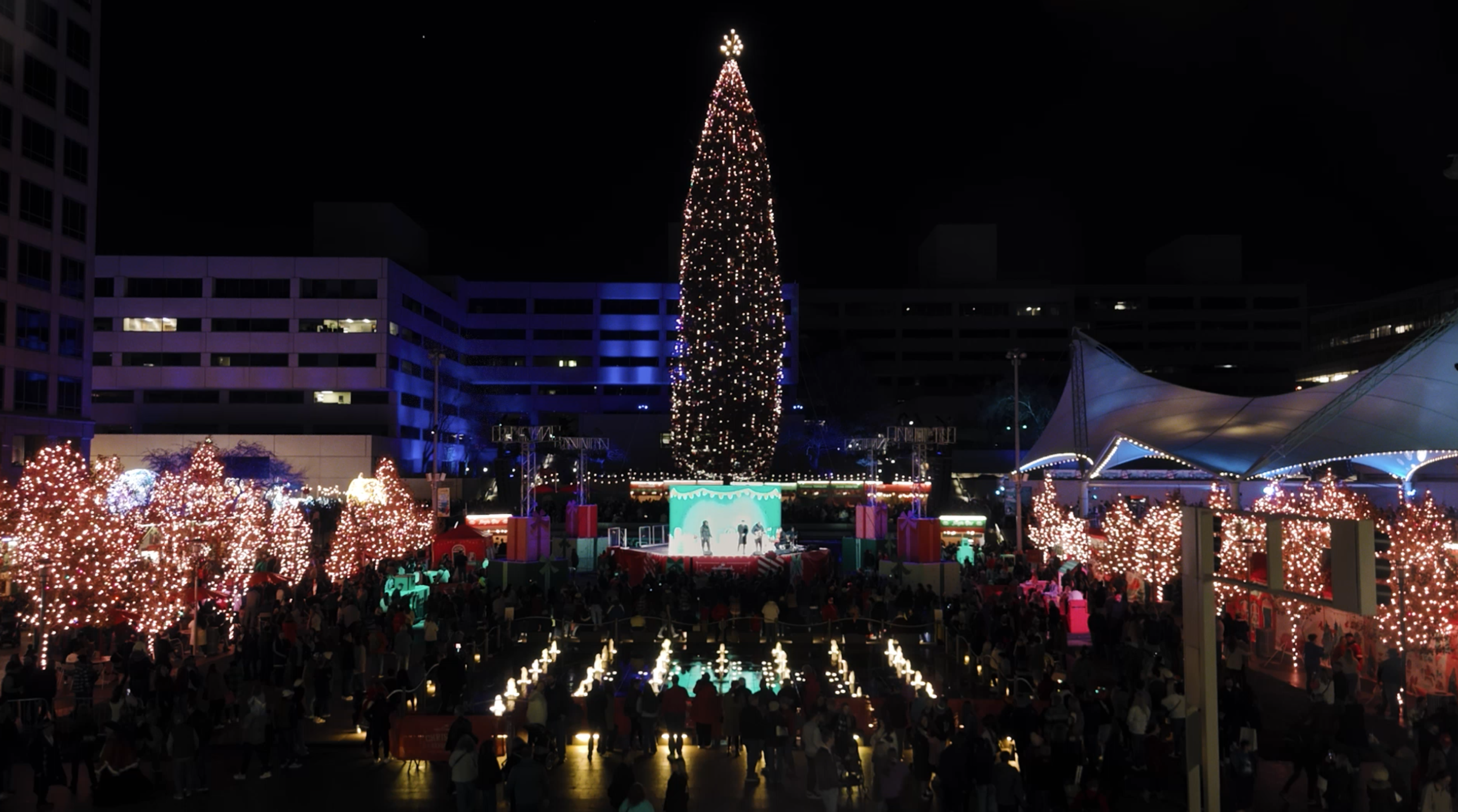 Hallmark Christmas Experience.png