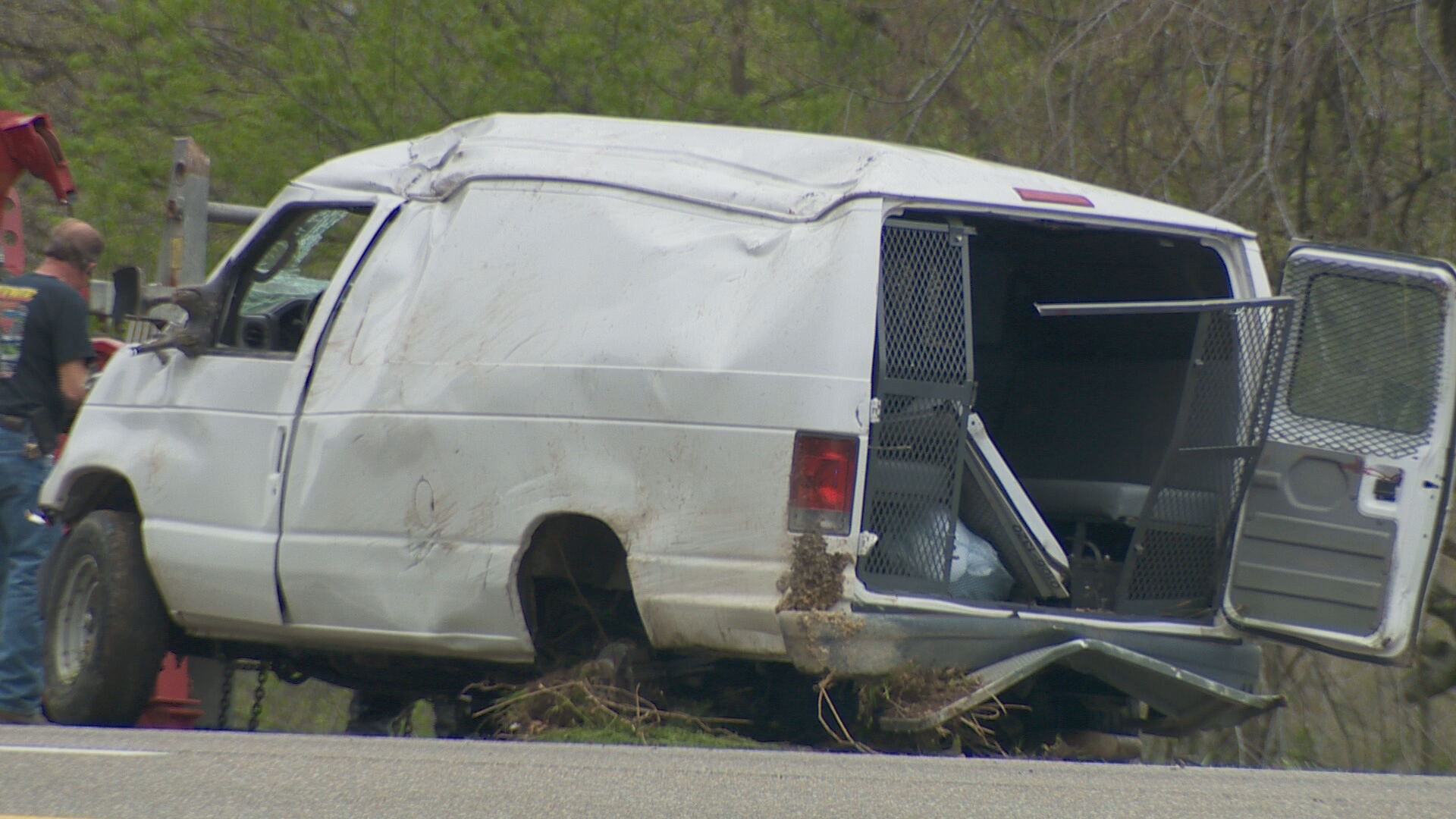 6P INMATE BUS OVERTURN__frame_2995.jpeg