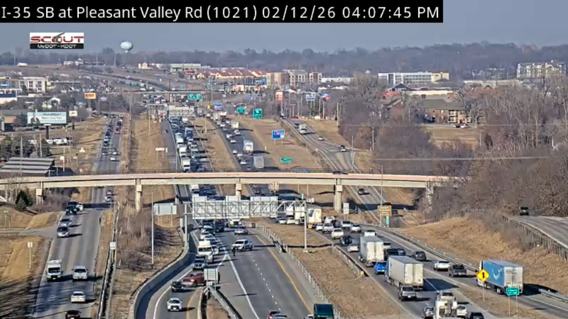 Southbound lanes of Interstate 35 closed at Pleasant Valley Road after motorcycle crash