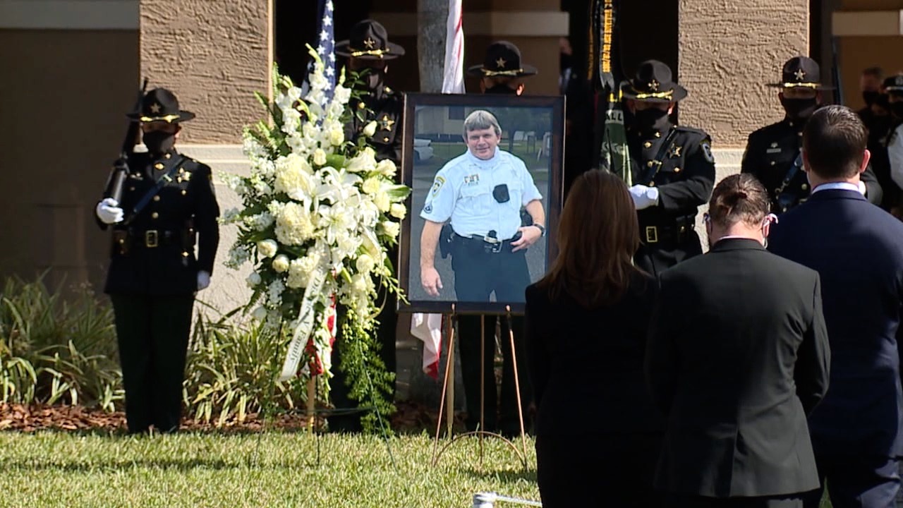 hillsborough deputy funeral3.jpg