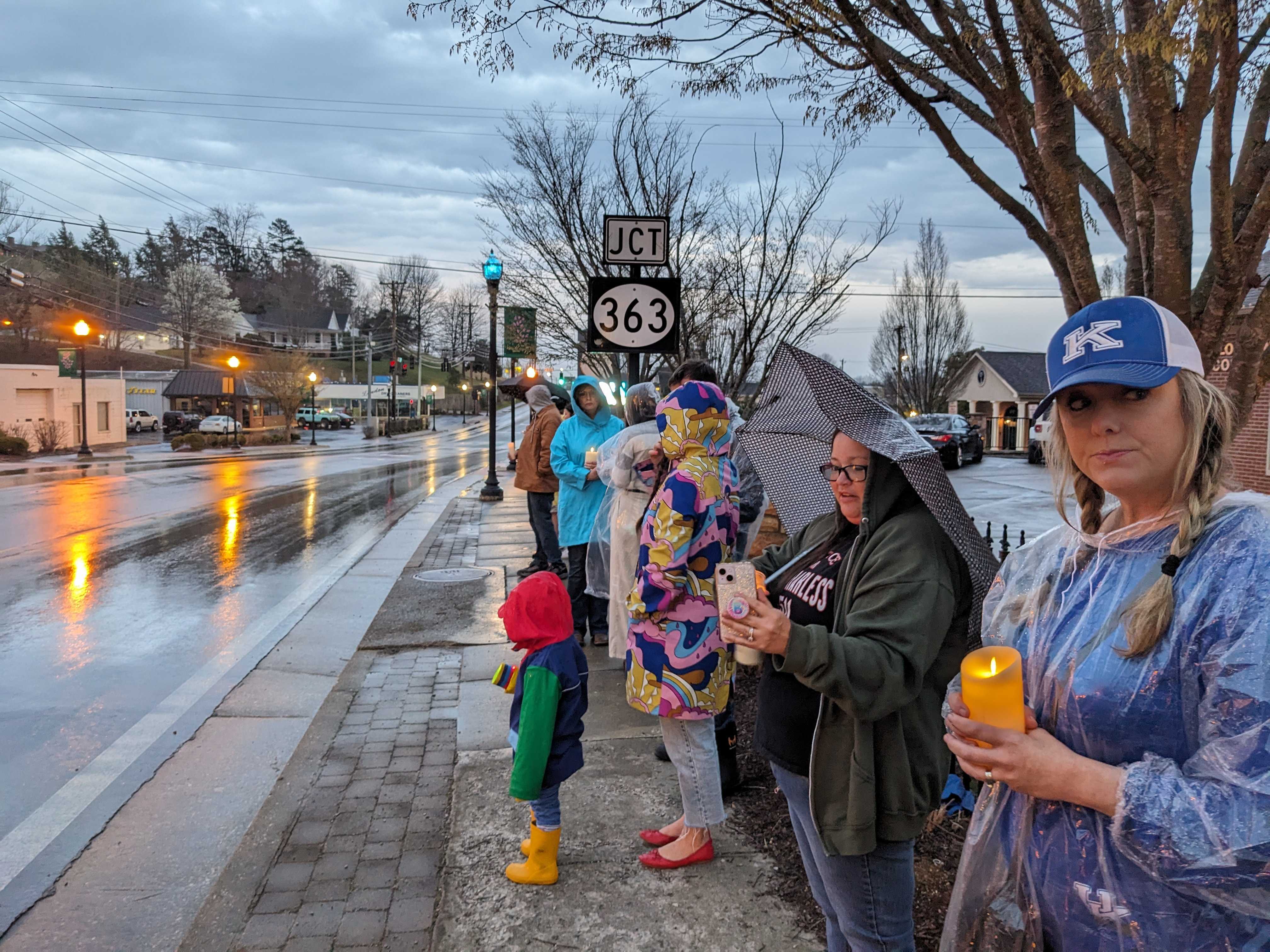 Vigil held in honor of London man Doug Harless 