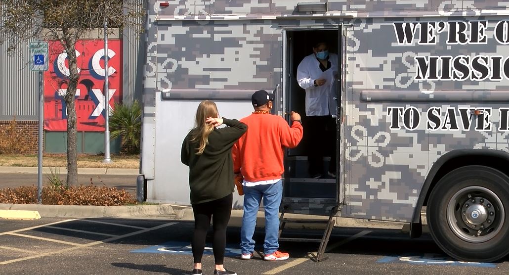 cc hooks blood drive.JPG