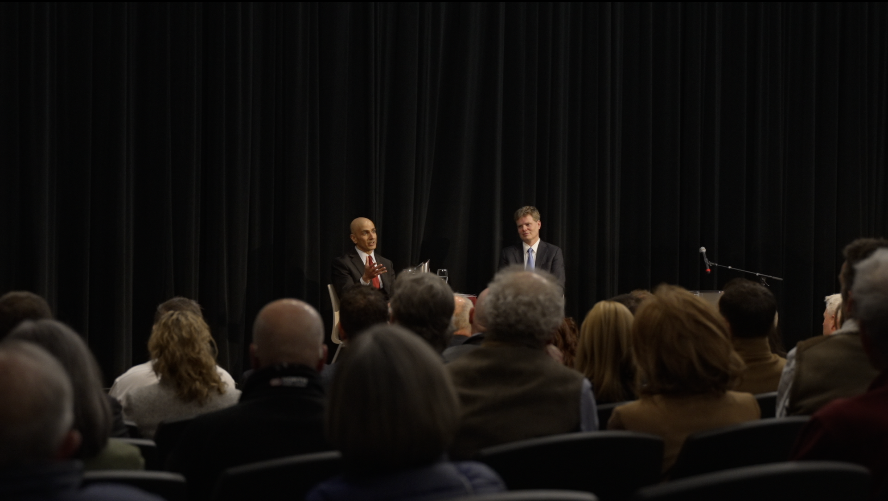 Minneapolis Fed President Theater