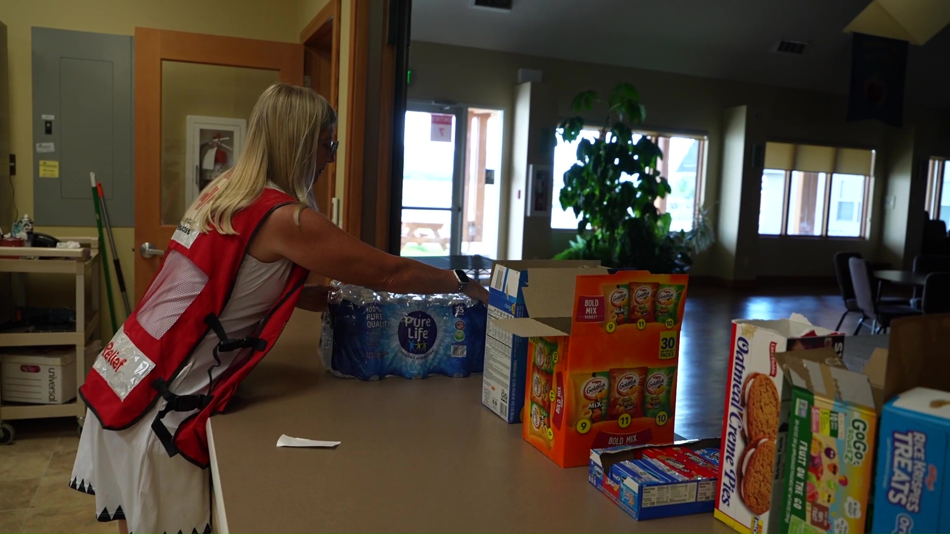 Red Cross creates shelter for Horse Gulch Fire evacuees 