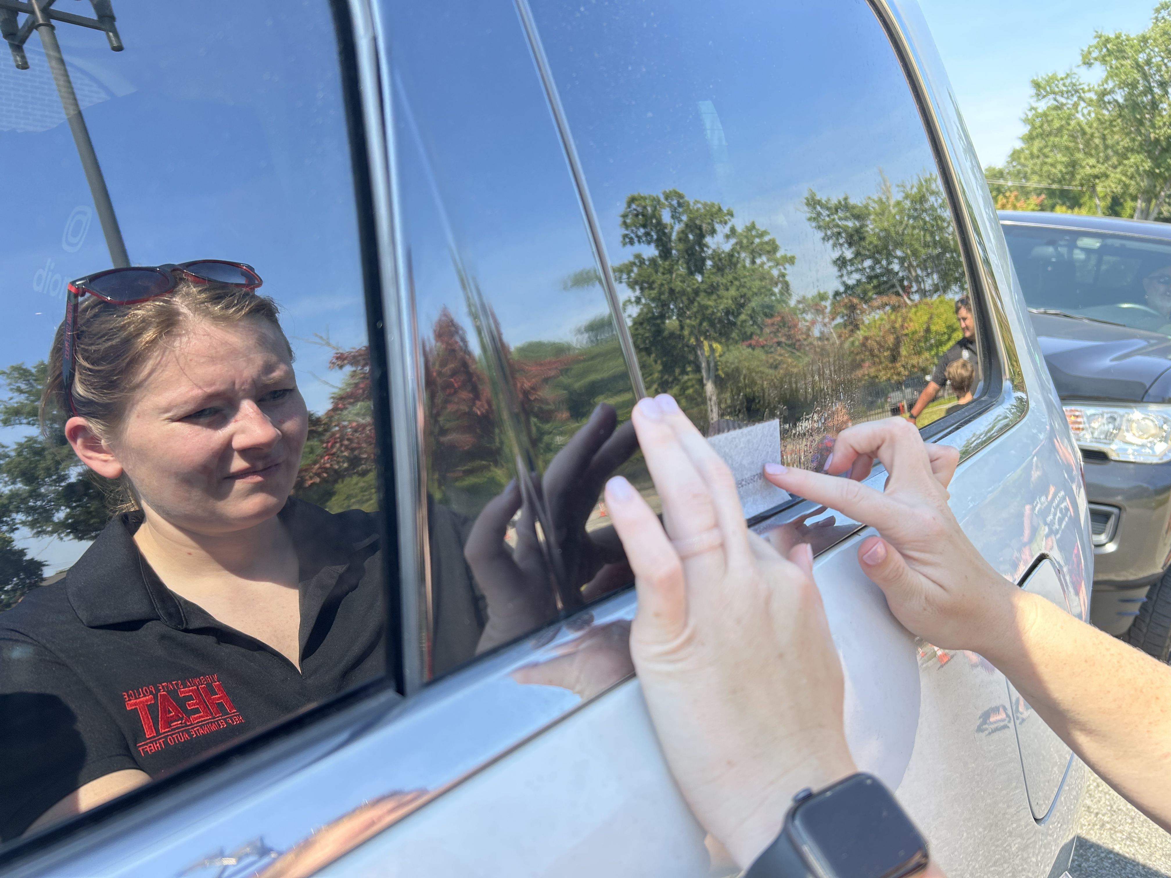 VIN etching Thumbnail.jpeg