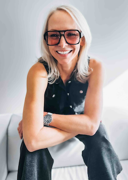 Deb Hart