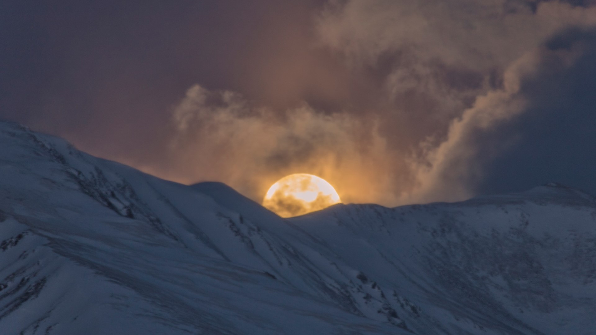 Super Worm Moon over Mt. Elbert