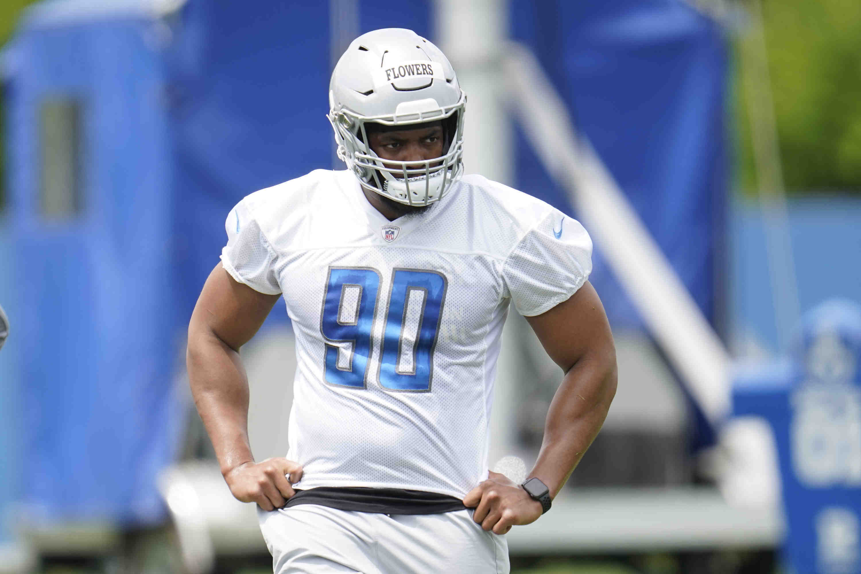 Trey Flowers Lions Football