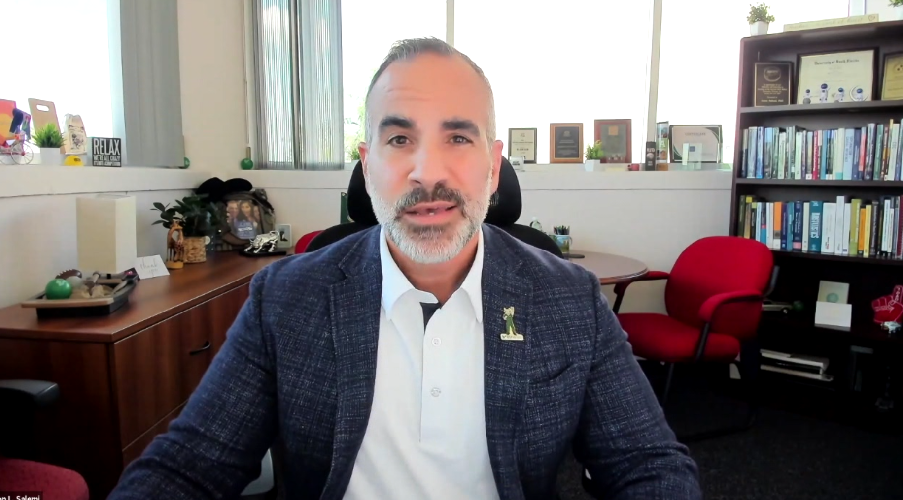 New COVID-19 vaccine available in most pharmacies, but you have to take an extra step before you can get one