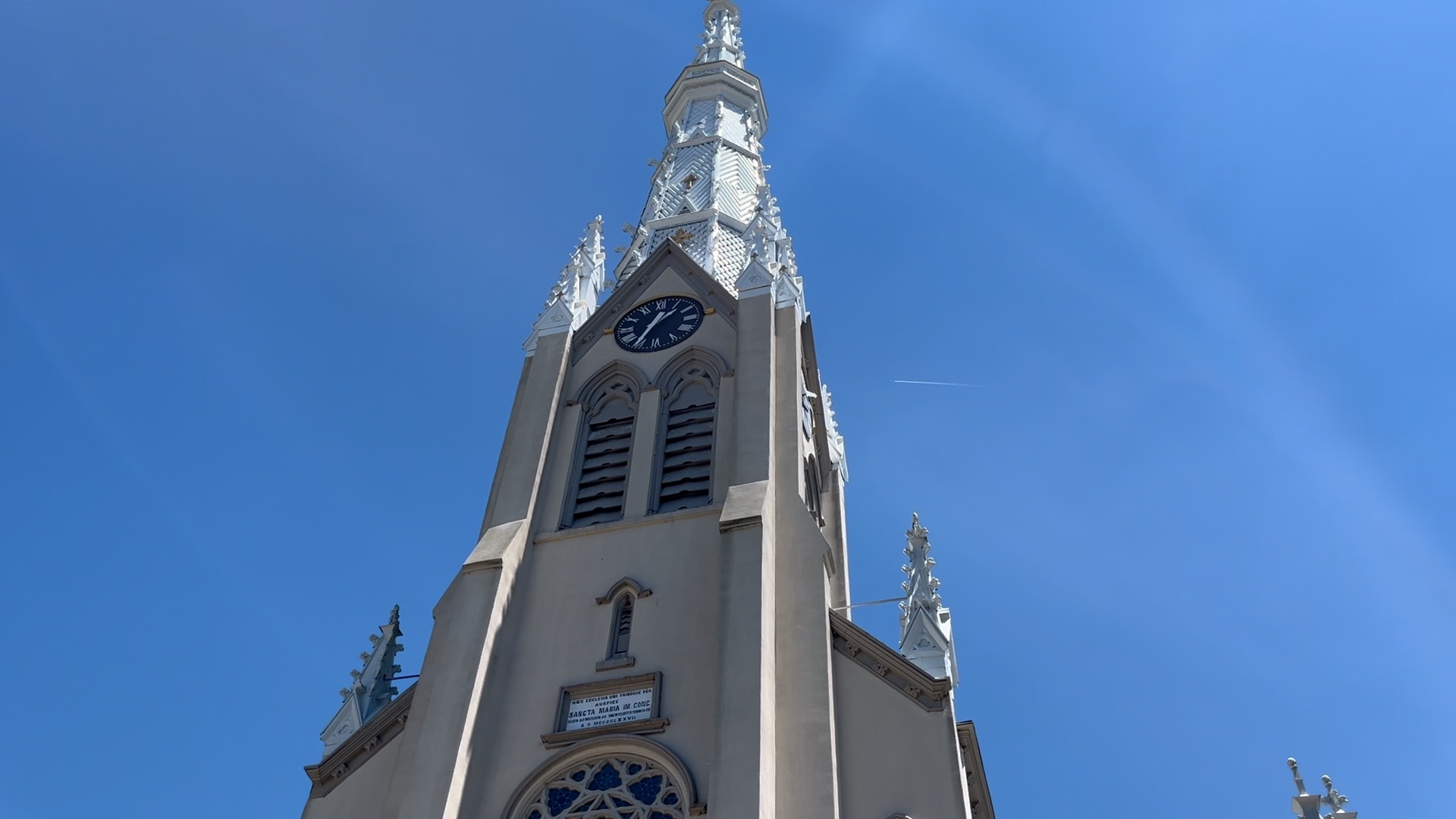 Basilica of St. Mary in Norfolk.jpg