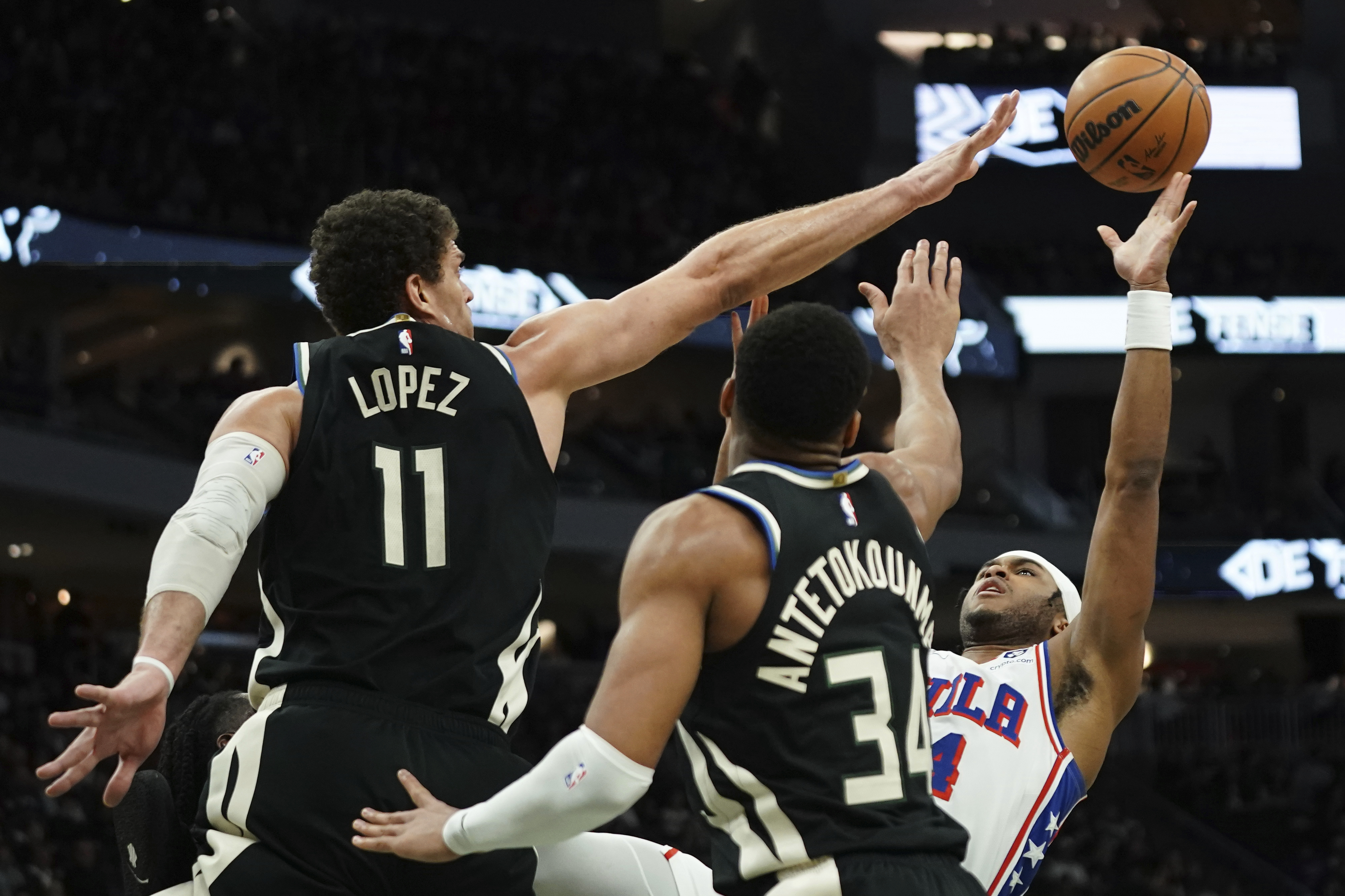 Ricky Council IV
Brook Lopez
Giannis Antetokounmpo