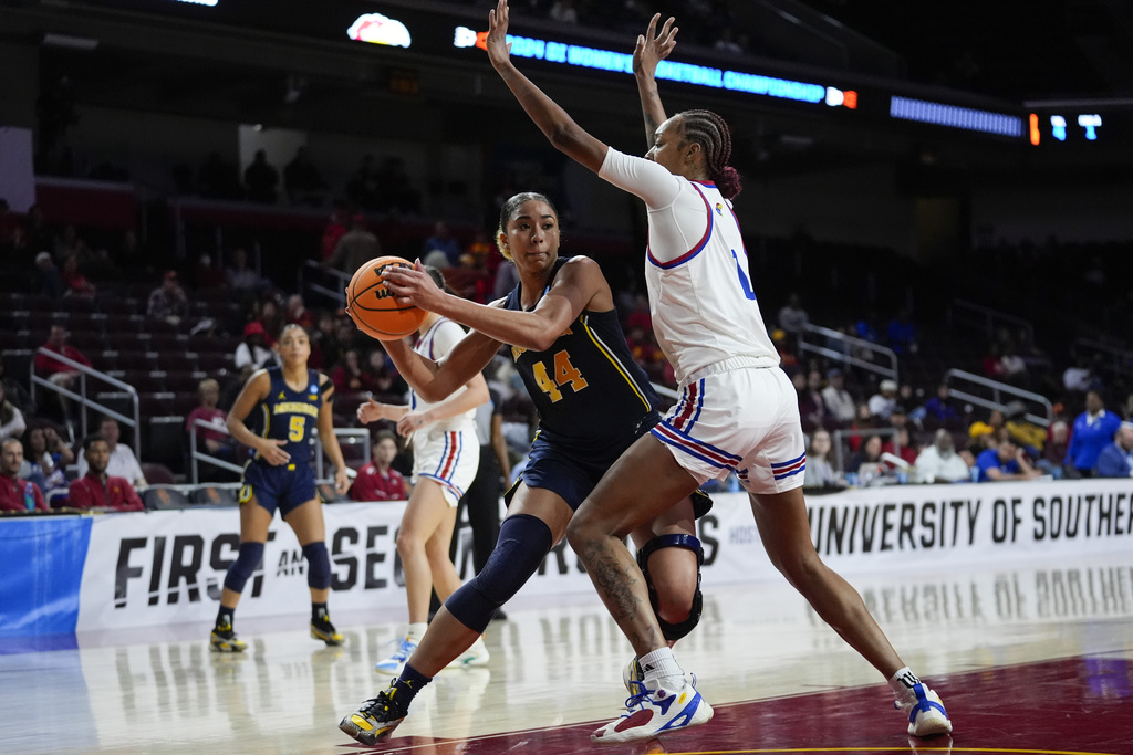 NCAA Michigan Kansas Basketball
