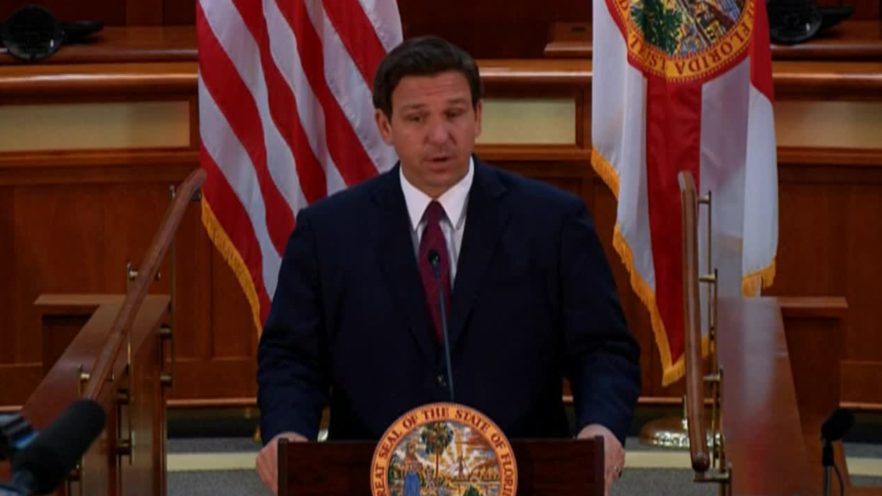 Florida Gov. Ron DeSantis holds a news conference in Tallahassee on March 1, 2021.jpg