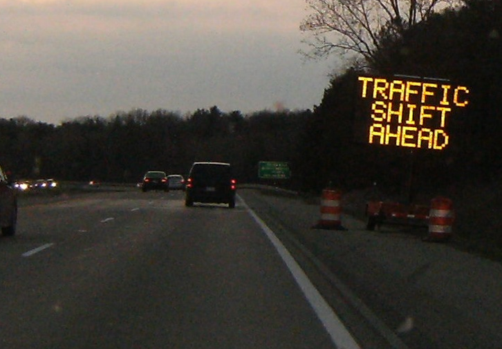 Traffic shift ahead generic dark.png
